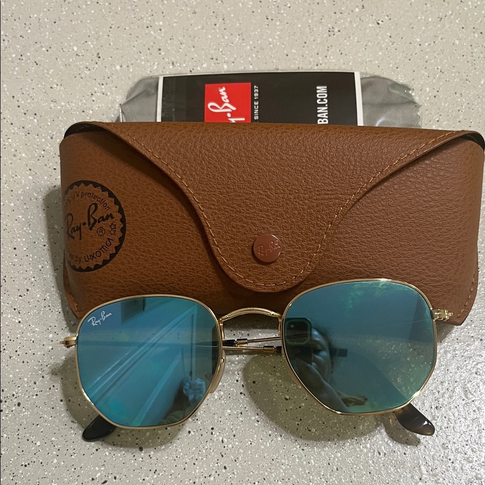 Ray-Ban Gold Frame with Blue Lenses Sunglasses
